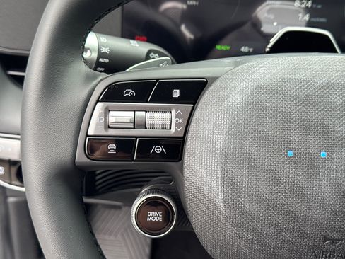 New 2026 Hyundai Ioniq 5 Limited image 17