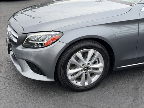 Used 2019 Mercedes-Benz C 300 Sedan image 11