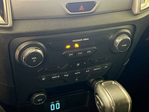 Used 2019 Ford Ranger XLT w/ Equipment Group 301A Mid image 26