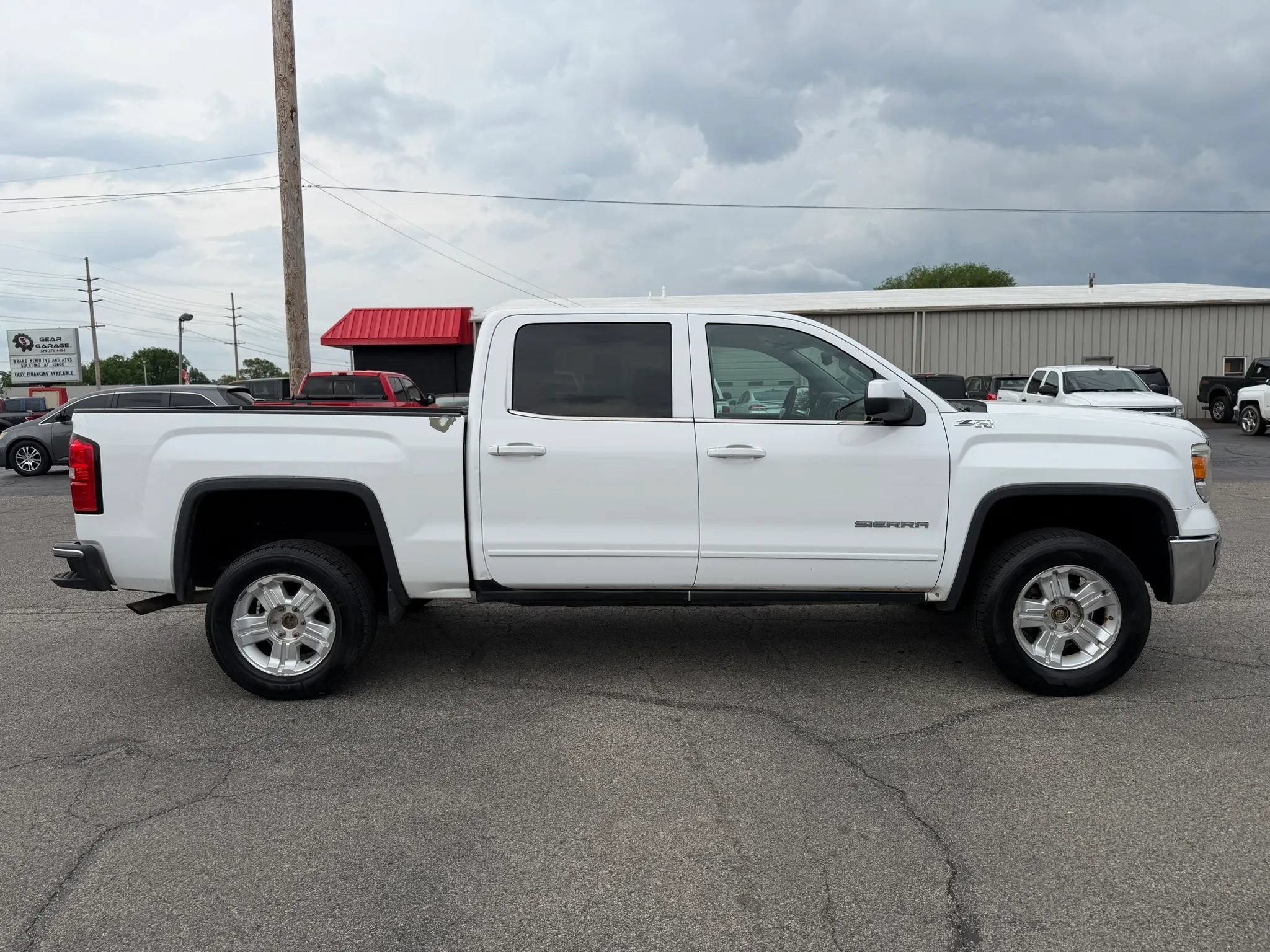 Used 2014 GMC Sierra 1500 SLE AWD/4WD image 4