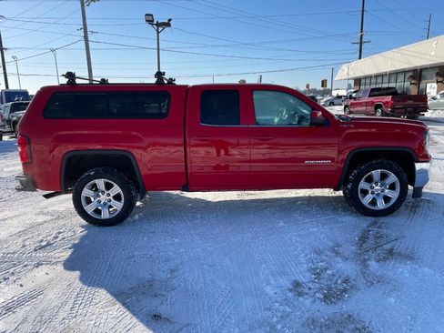 Used 2019 GMC Sierra 1500 SLE w/ SLE Value Package image 7