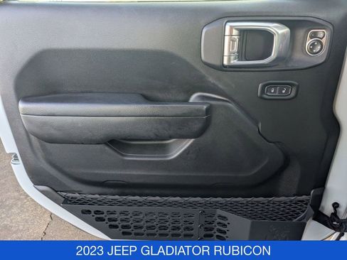 Used 2023 Jeep Gladiator Rubicon image 12