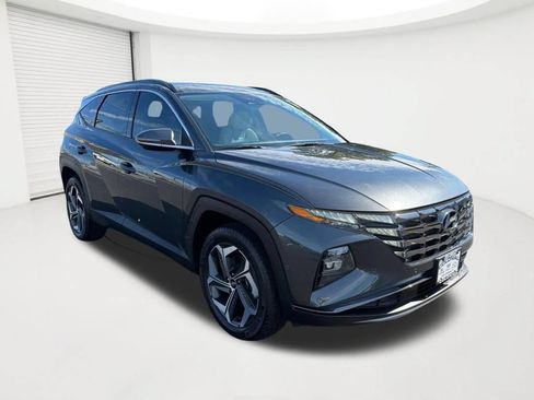 Used 2024 Hyundai Tucson Limited AWD/4WD image 3