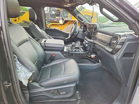 Used 2025 Ford F150 Lariat w/ Equipment Group 502A High AWD/4WD image 5