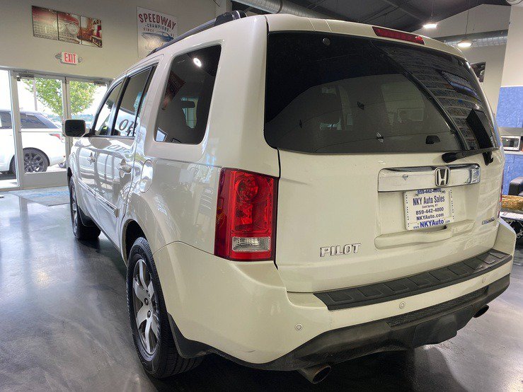 Used 2014 Honda Pilot Touring image 4