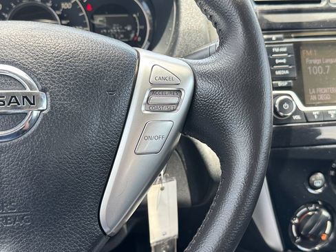 Used 2016 Nissan Versa Note SV FWD image 12