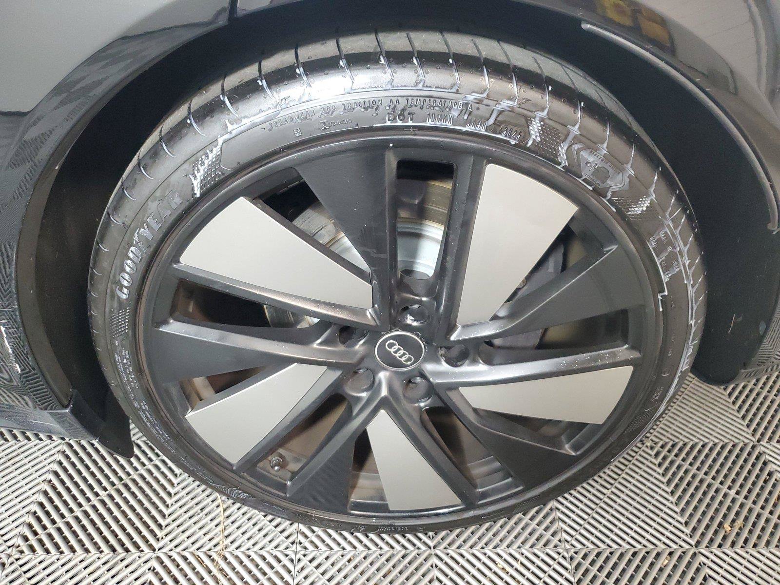 Used 2022 Audi e-tron GT Prestige w/ Prestige Package AWD/4WD image 9