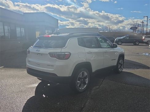Used 2021 Jeep Compass Limited image 5