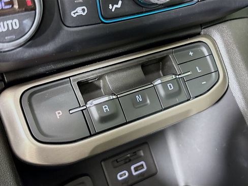 Used 2022 GMC Acadia Denali w/ Black Diamond Edition AWD/4WD image 20
