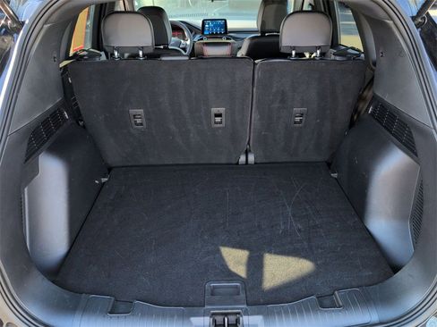 Used 2025 Ford Escape ST-Line image 28
