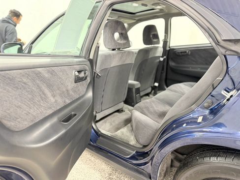 Used 1997 Acura Integra LS image 31