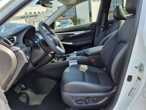 Used 2024 INFINITI QX50 Luxe w/ Cargo Package FWD image 3