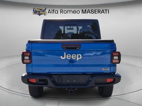 Used 2022 Jeep Gladiator Overland w/ LED Lighting Group image 6