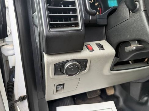 Used 2017 Ford F150 XL RWD image 34