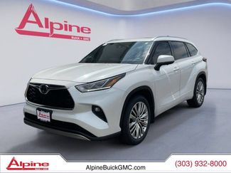 Used 2025 Toyota Highlander Platinum AWD/4WD video 1