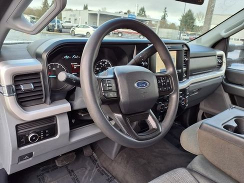 Used 2025 Ford F250 XLT w/ FX4 Off-Road Package AWD/4WD image 21