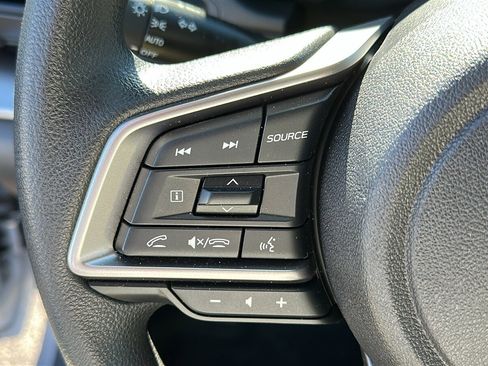 Certified 2025 Subaru Impreza 2.0i image 11