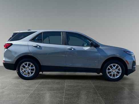 Certified 2023 Chevrolet Equinox LS image 8