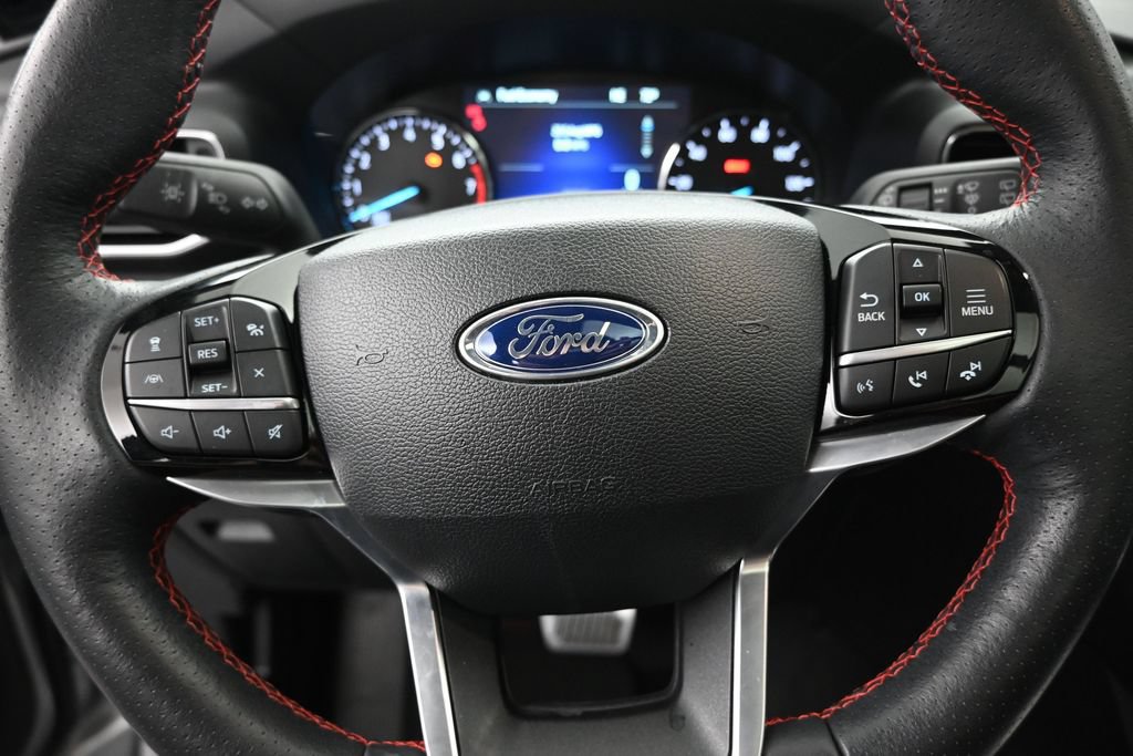 Used 2024 Ford Explorer ST-Line w/ Class IV Trailer Tow Package RWD image 25