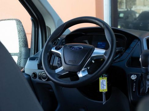 Used 2019 Ford Transit 350 XLT image 26