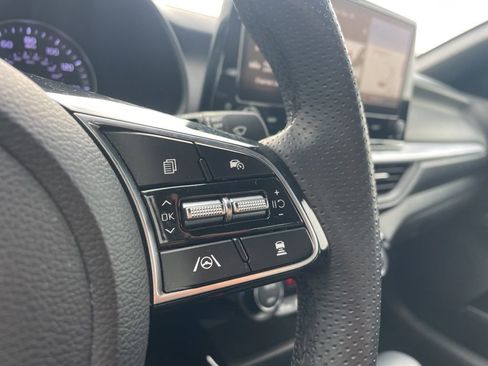 Used 2023 Kia Forte GT-Line w/ GT-Line Technology Package image 40