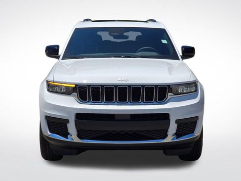 New 2026 Jeep Grand Cherokee L 4WD image 17