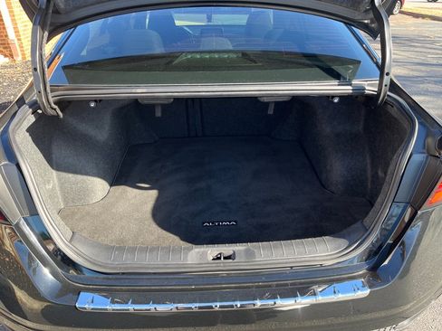 Used 2021 Nissan Altima 2.5 SV image 12