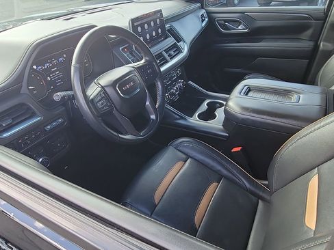 Used 2021 GMC Yukon XL AT4 w/ AT4 Premium Plus Package image 10