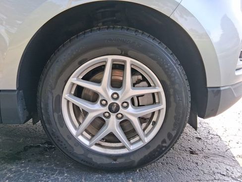 Used 2024 Ford Edge SEL AWD/4WD image 8