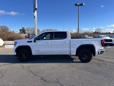 Used 2022 GMC Sierra 1500 AT4X image 6