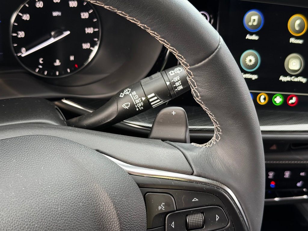 Used 2022 Buick Envision Preferred AWD/4WD image 30