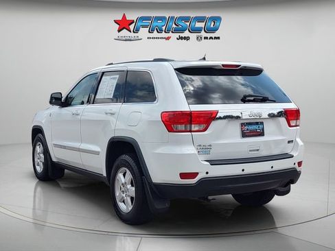 Used 2013 Jeep Grand Cherokee Laredo w/ Laredo E Group AWD/4WD image 5