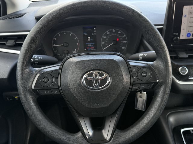 Used 2025 Toyota Corolla LE FWD image 13