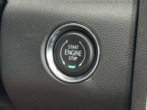 New 2026 GMC Acadia Elevation w/ Elevation Premium Package AWD/4WD image 22