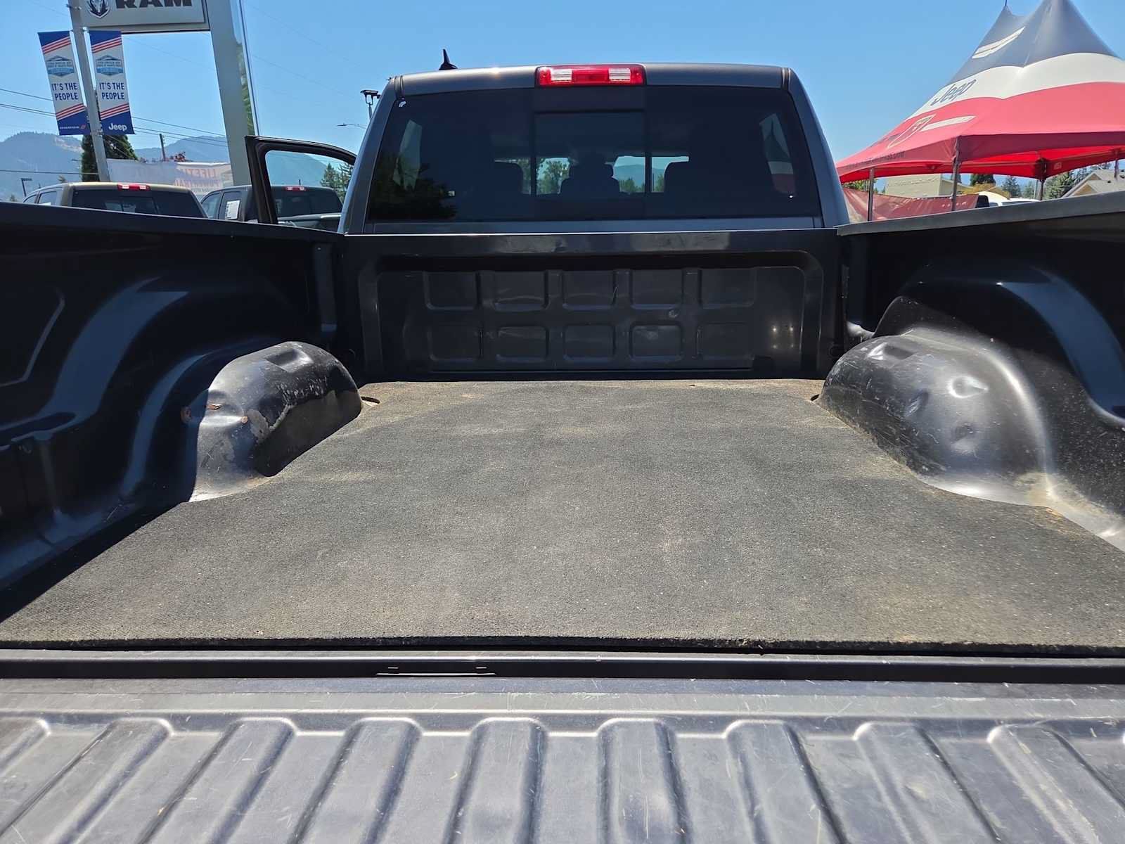 Used 2014 RAM 1500 Laramie AWD/4WD image 27