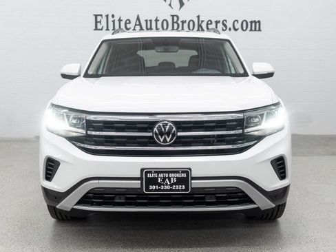 Used 2023 Volkswagen Atlas SE w/ Panoramic Sunroof Package AWD/4WD image 3