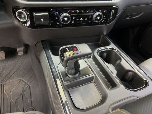 Used 2024 Chevrolet Silverado 1500 ZR2 w/ Technology Package AWD/4WD image 25