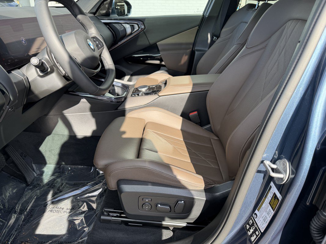 Used 2026 BMW X3 xDrive30i w/ Premium Package AWD/4WD image 16