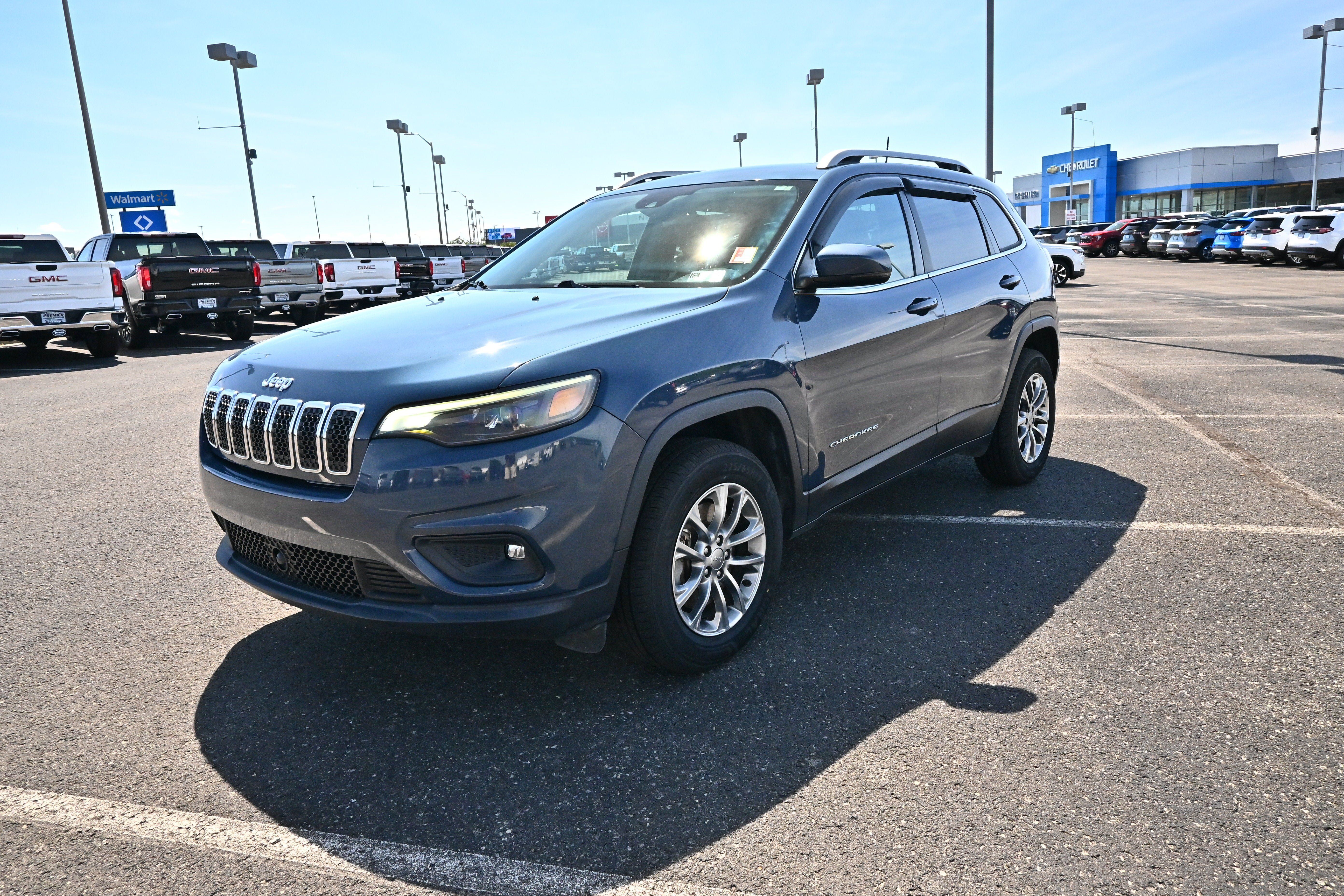 Used 2020 Jeep Cherokee Latitude Lux w/ Quick Order Package 2YH Lux AWD/4WD image 4