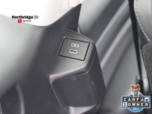 Used 2024 Toyota Grand Highlander AWD image 66