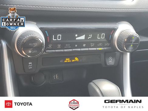 Used 2025 Toyota RAV4 XLE w/ Convenience Package FWD image 31