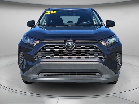 Used 2020 Toyota RAV4 LE image 5