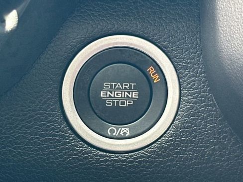 Used 2026 RAM 2500 Big Horn AWD/4WD image 34