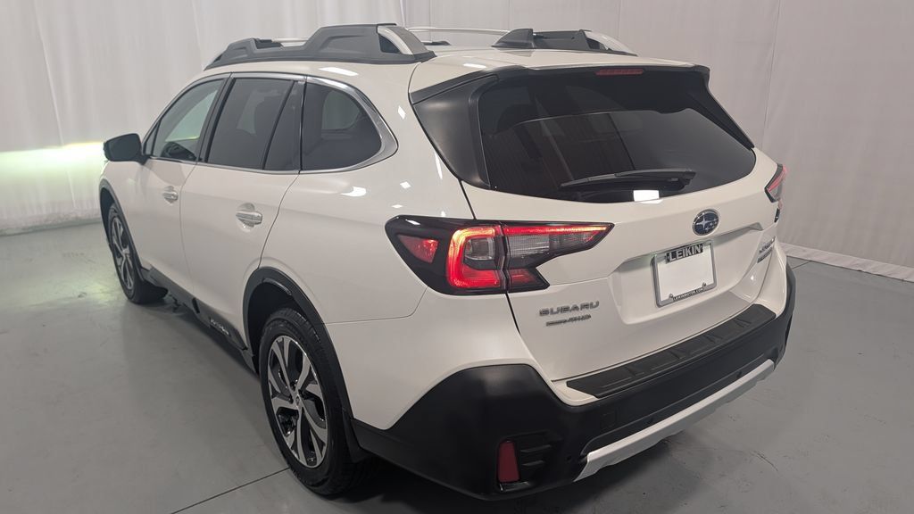 Used 2021 Subaru Outback Touring XT AWD/4WD image 8