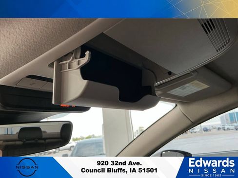 Used 2023 MAZDA MAZDA3 s FWD image 27