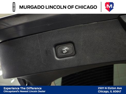 Used 2021 Lincoln Nautilus Reserve w/ Monochromatic Package image 42