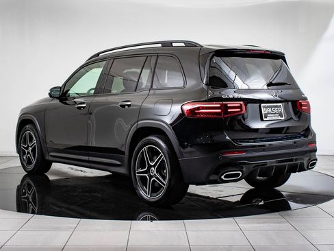 Used 2024 Mercedes-Benz GLB 250 4MATIC image 6