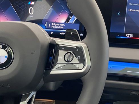 Used 2025 BMW X3 xDrive30i w/ Premium Package image 29