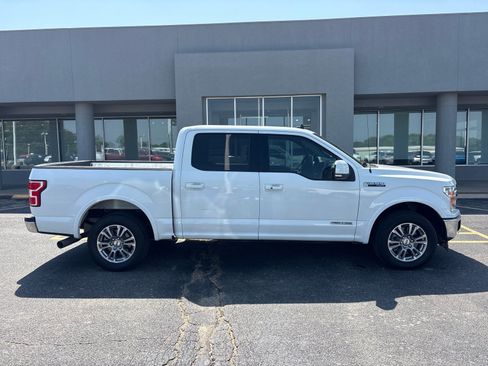 Used 2019 Ford F150 Lariat w/ Trailer Tow Package RWD image 4