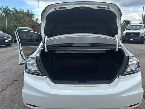 Used 2013 Honda Civic Hybrid Sedan image 8